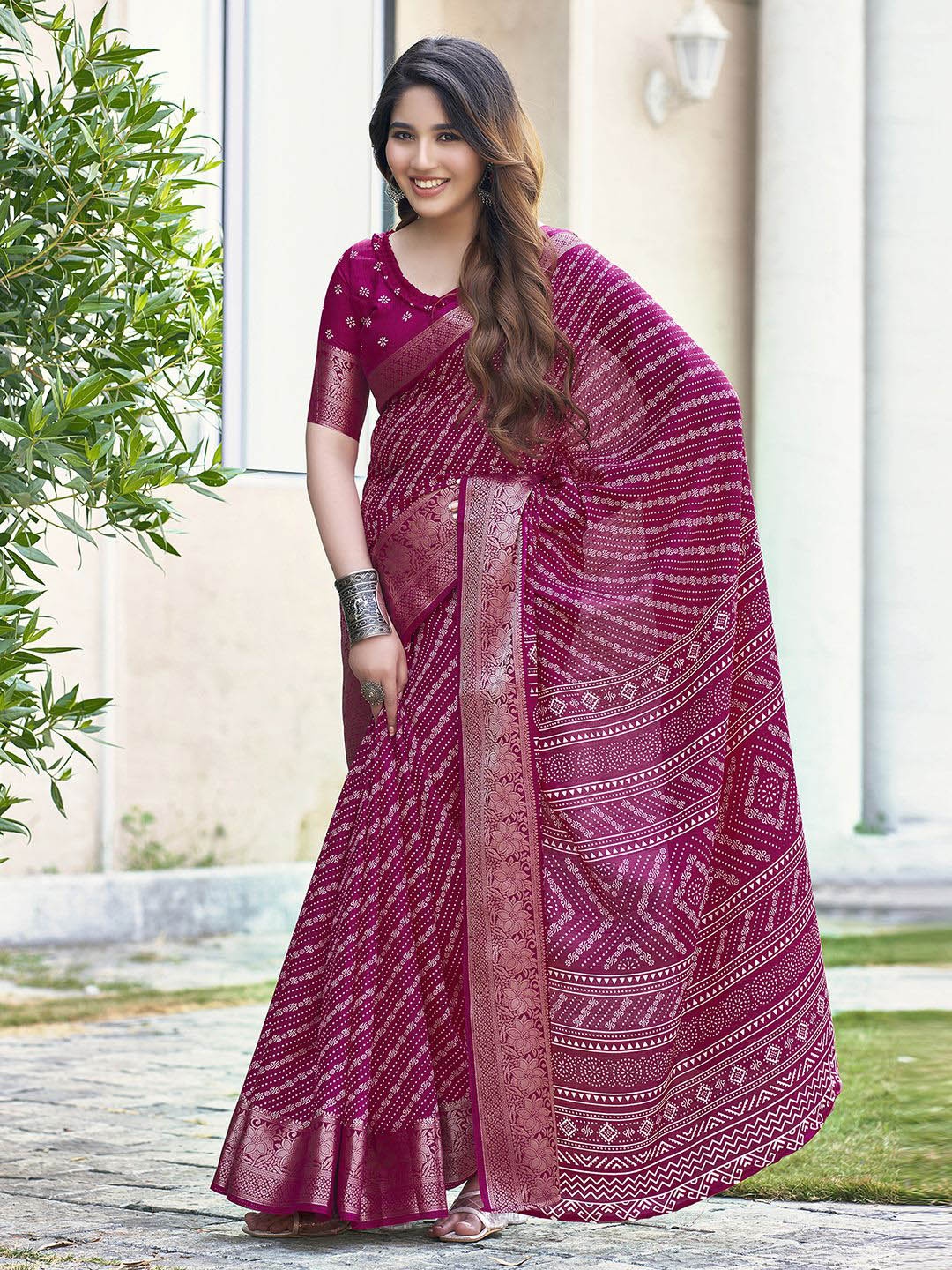 

Mitera Leheriya Printed Woven Design Border Zari Art Silk Banarasi Saree, Pink