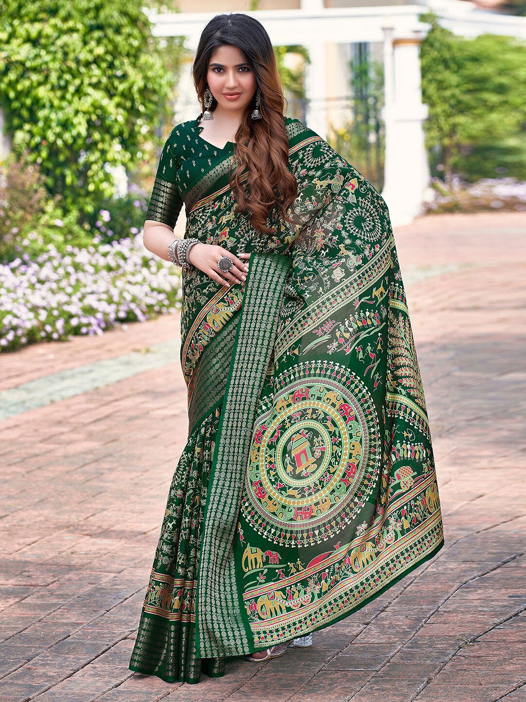 

Mitera Warli Sequinned Art Silk Banarasi Saree, Green