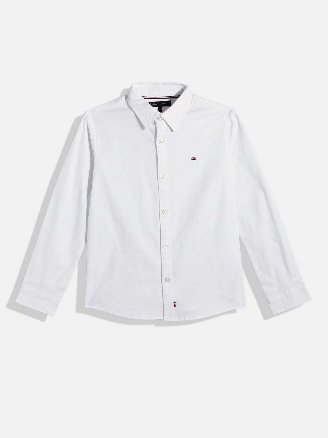 

Tommy Hilfiger Boys Solid Opaque Oxford Weave Casual Shirt, White