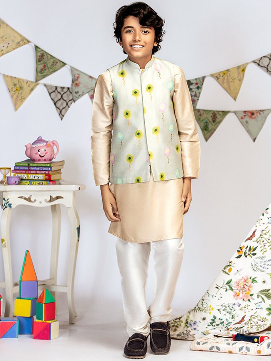 

PS KIDS BY PAYAL SINGHAL Boys Regular Chanderi Silk Kurta with Churidar, Grey