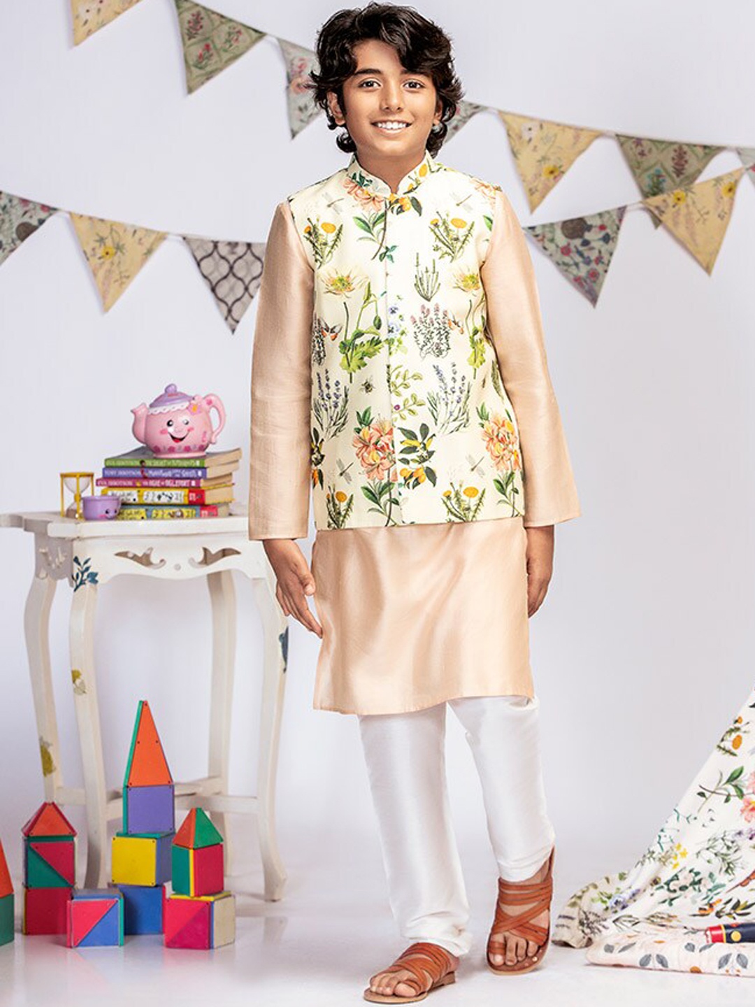 

PS KIDS BY PAYAL SINGHAL Boys Regular Chanderi Silk Kurta with Churidar, Off white