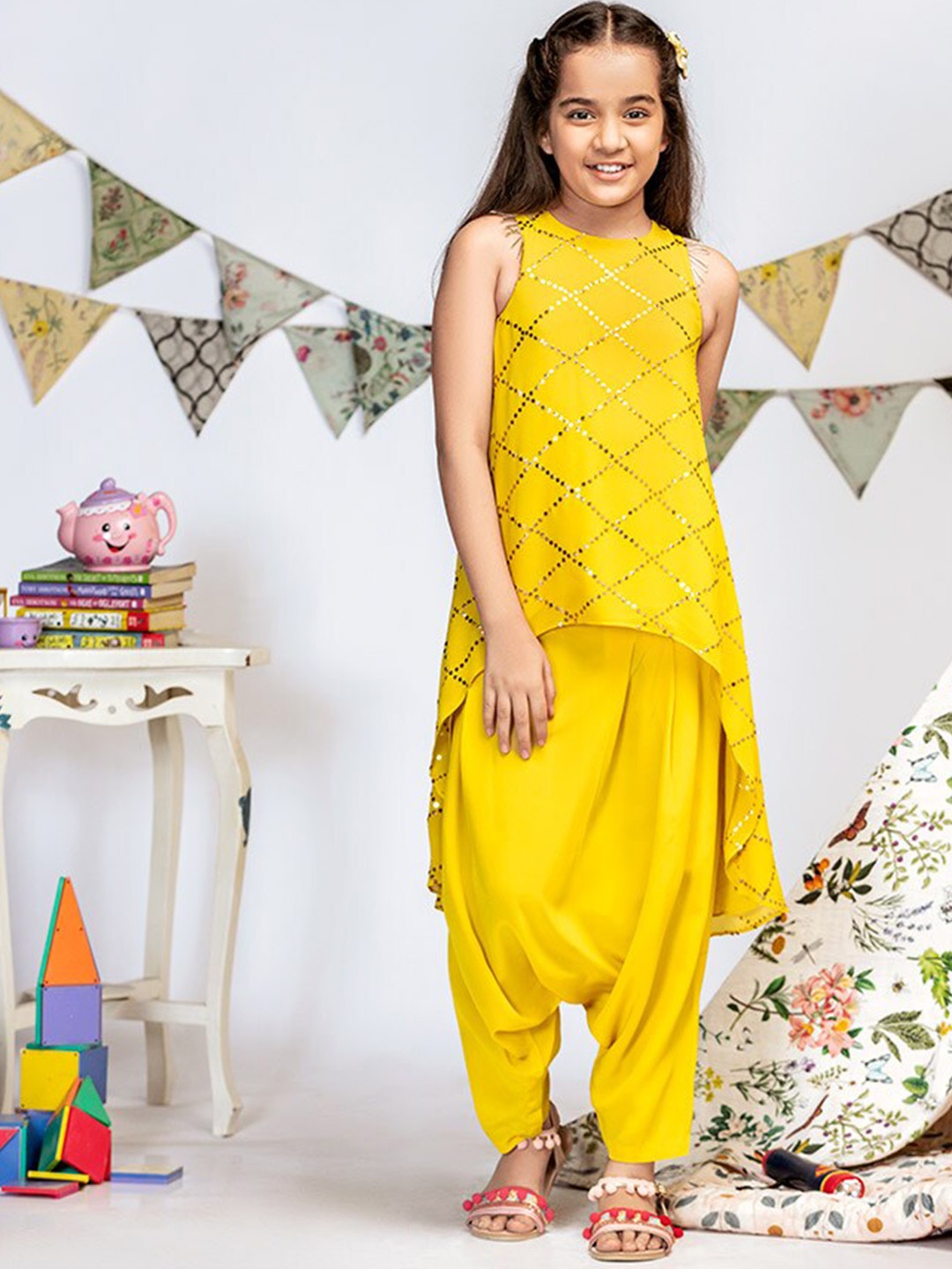 

PS KIDS BY PAYAL SINGHAL Girls Embroidered Regular Beads and Stones Kurta with Dhoti Pants, Yellow