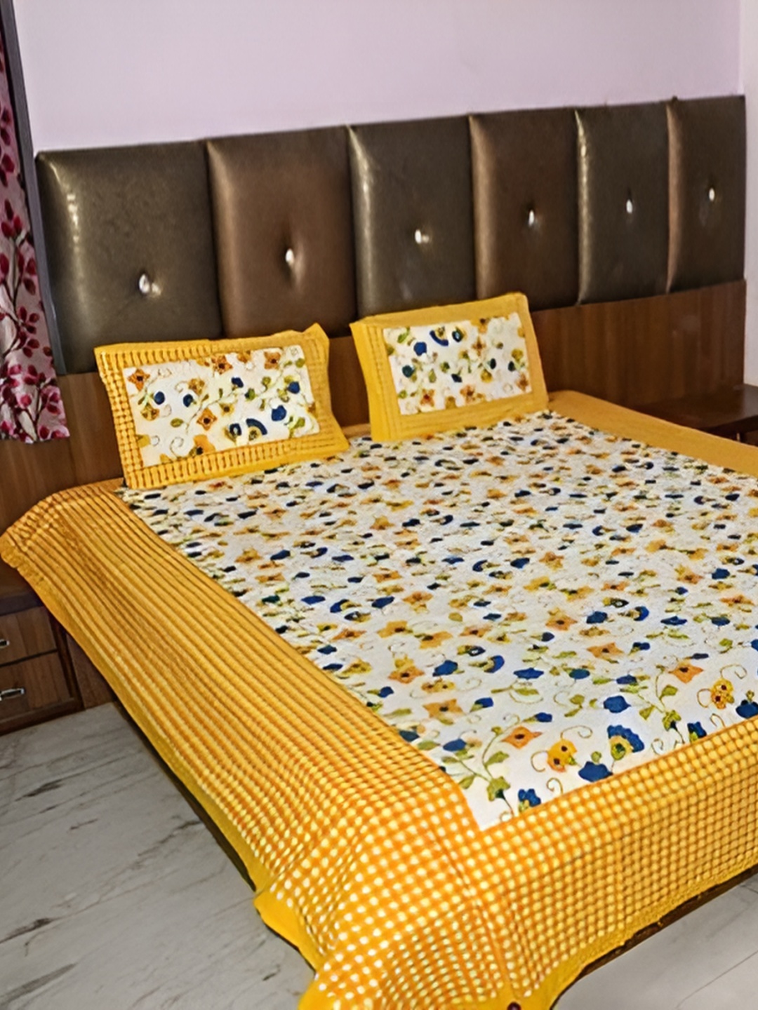 

Sohibe White & Yellow Printed Pure Cotton Double King Bedcover With 2 Pillow Set