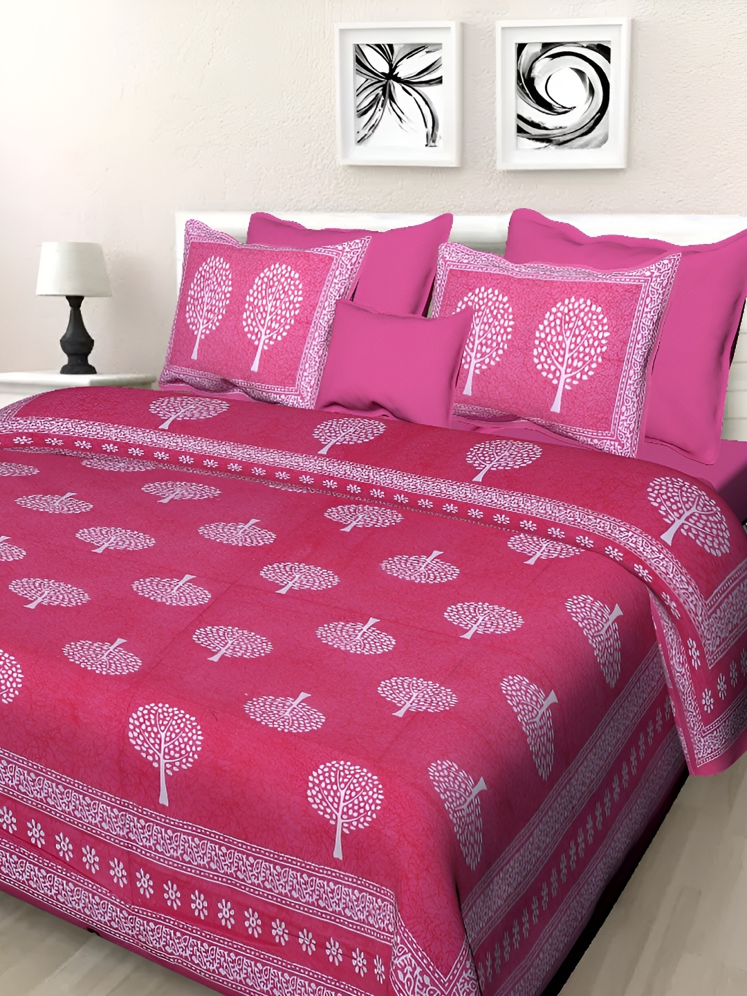 

Sohibe Pink & Grey Printed Pure Cotton Bedcover With 2 Pillow Set