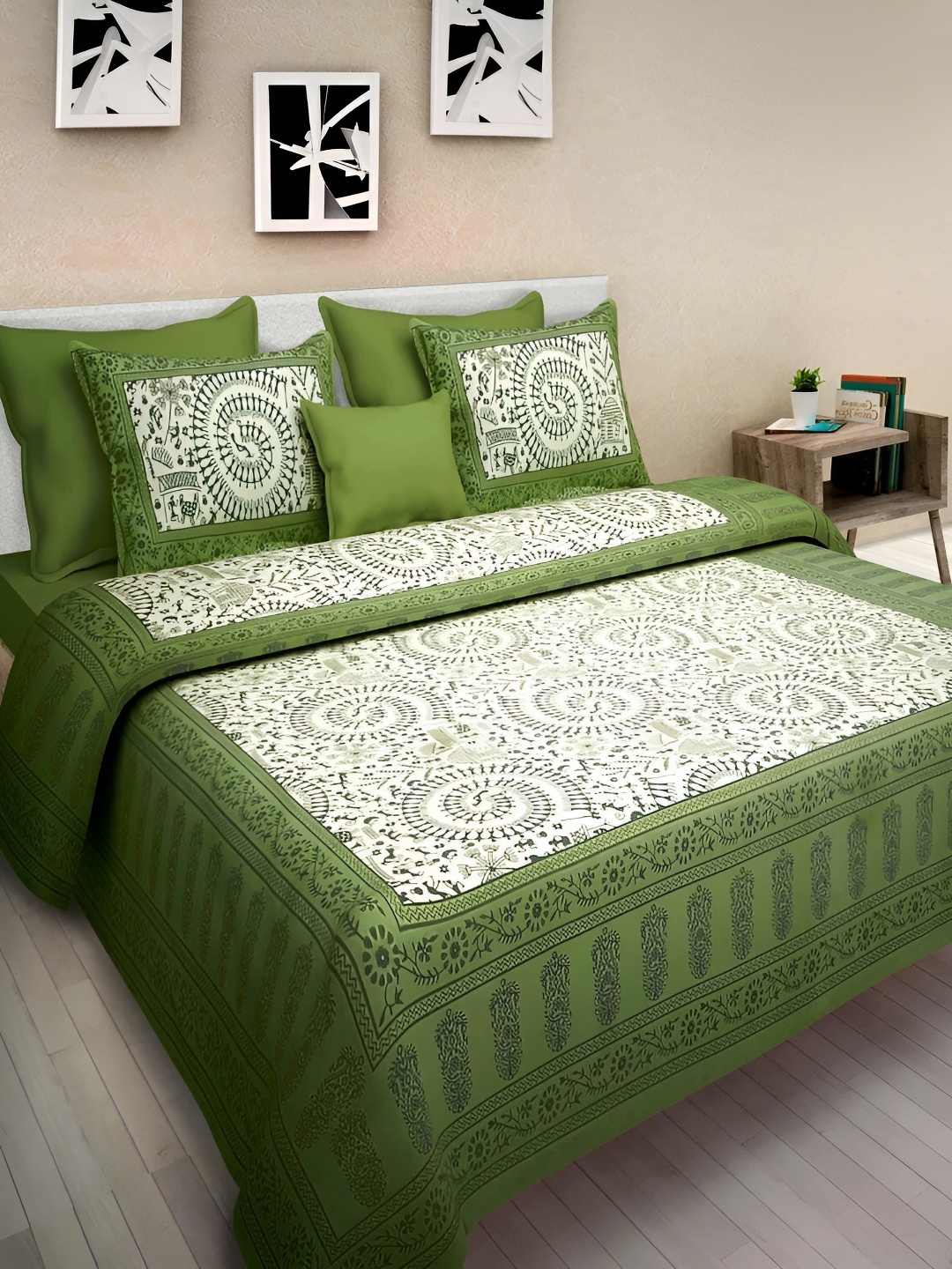

Sohibe Green Printed Pure Cotton Double Bed Cover with Pillow Cover