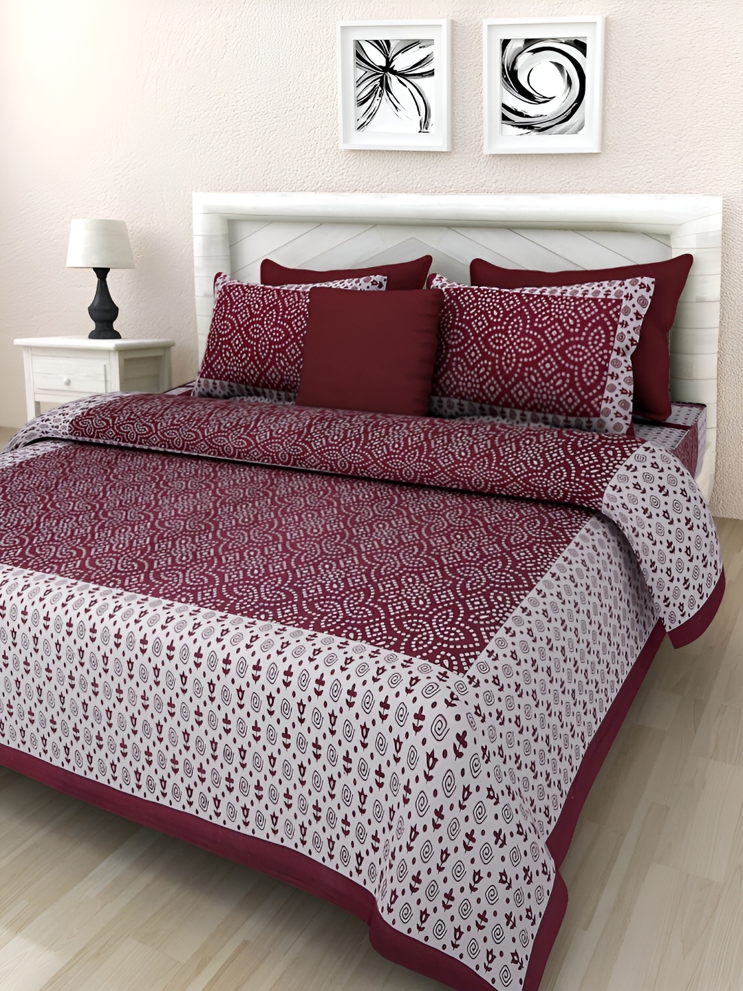 

Sohibe Maroon & White Printed Pure Cotton Bedcover With 2 Pillow Set