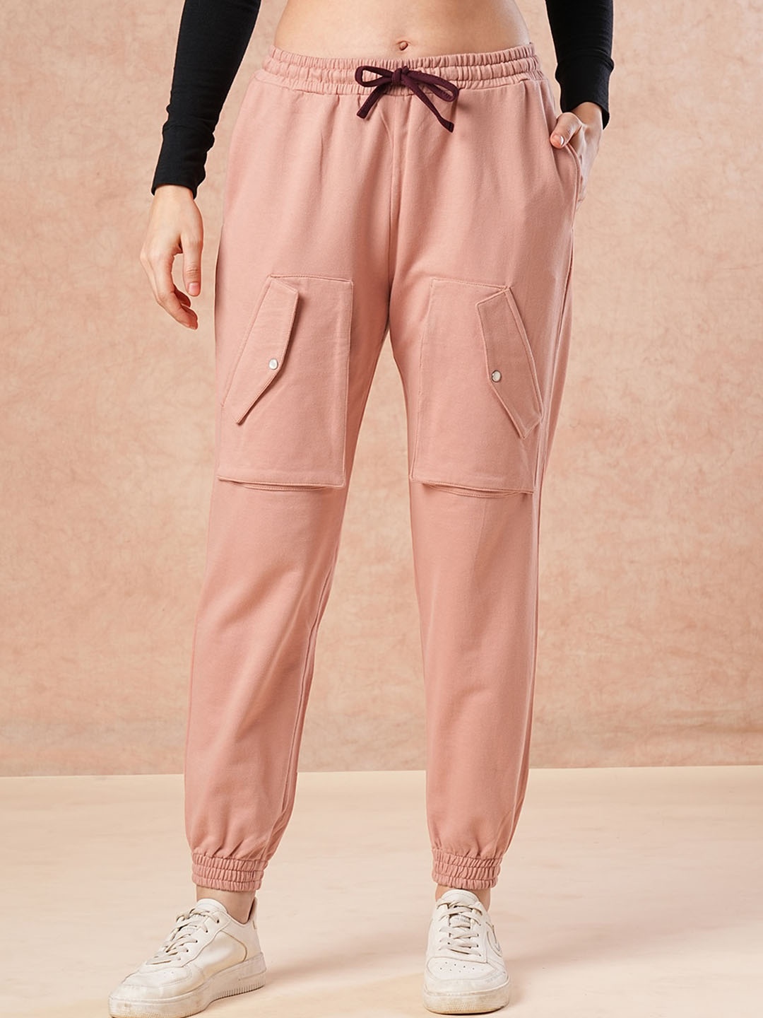 

ANWAIND Women Relaxed-Fit Joggers, Peach