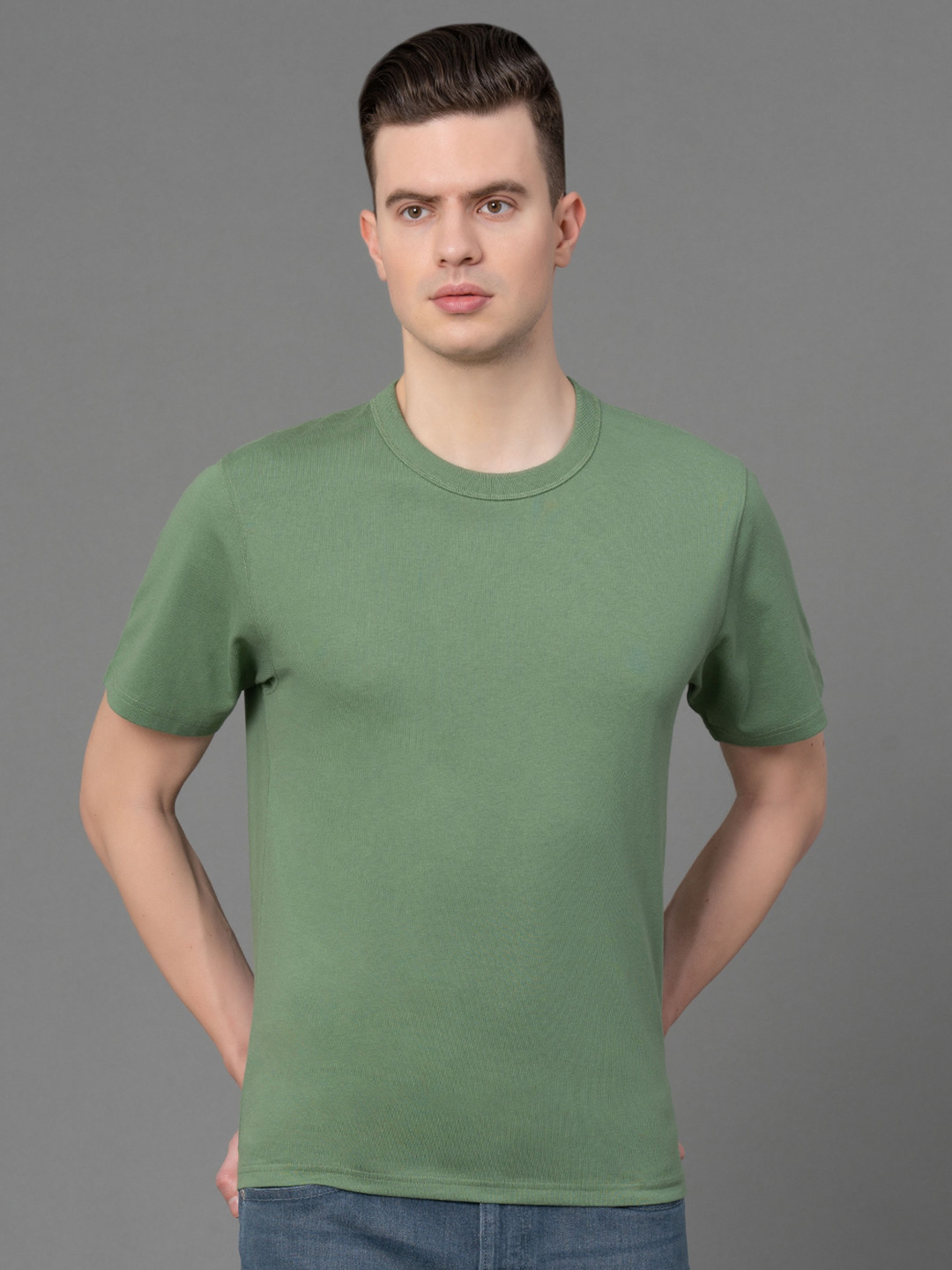 

Red Tape Men Pure Cotton Applique T-shirt, Green