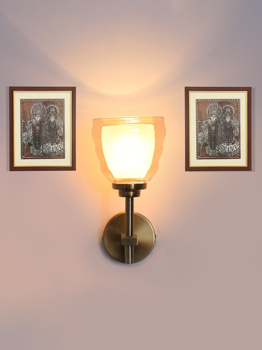 

SHREE KALA HOME DECOR Brown & Yellow Metal Traditional Wall Lamp