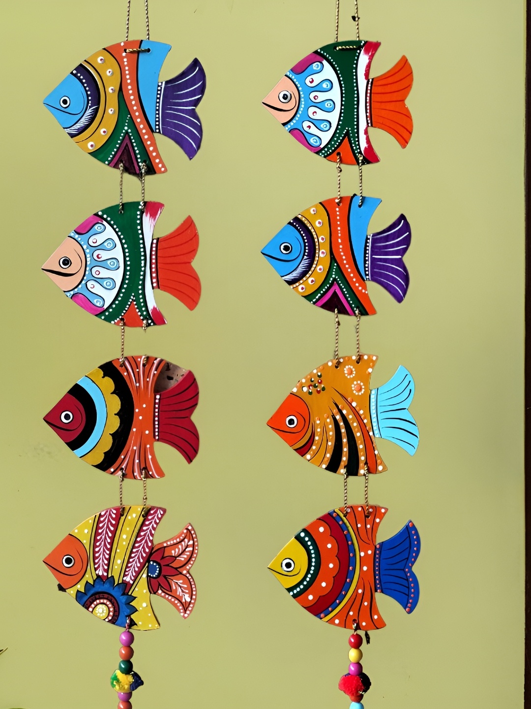 

Sohibe 2Pcs Red & Blue Decorative Wall Hanging Show Piece