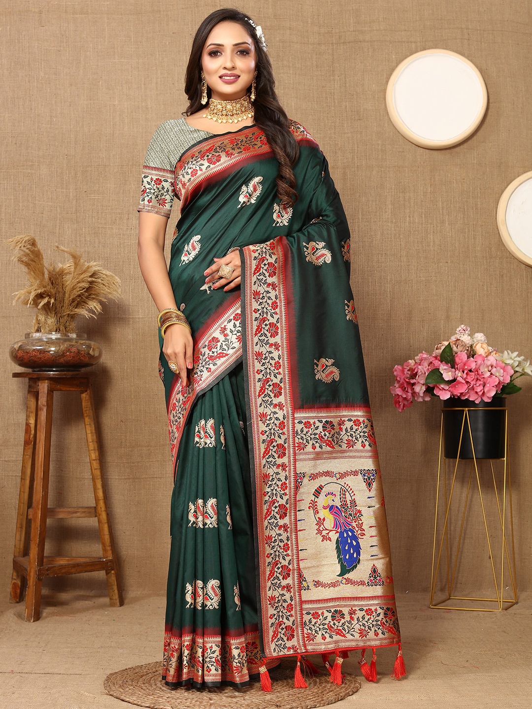 

YAVIRA SILK Ethnic Motifs Zari Art Silk Paithani Saree, Olive