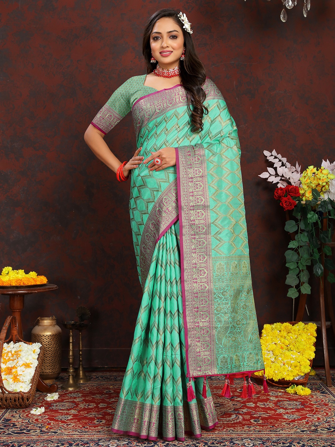 

YAVIRA SILK Woven Design Zari Silk Cotton Banarasi Saree, Sea green