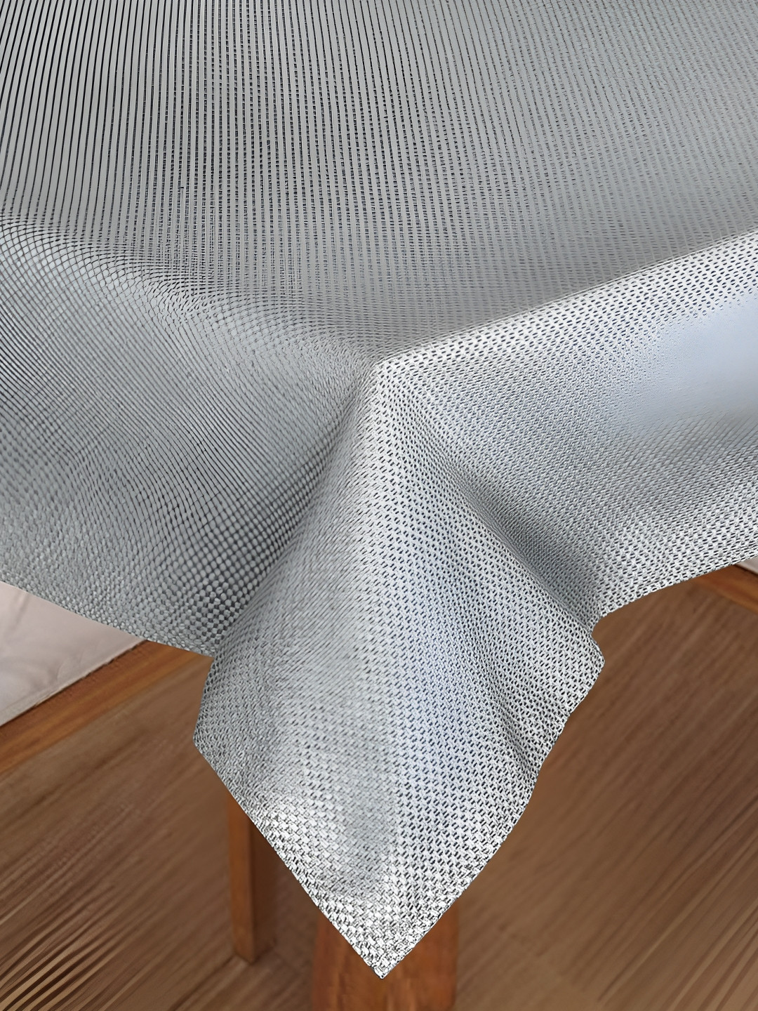 

Homerz Silver-Toned Waterproof 6-Seater Table Cover