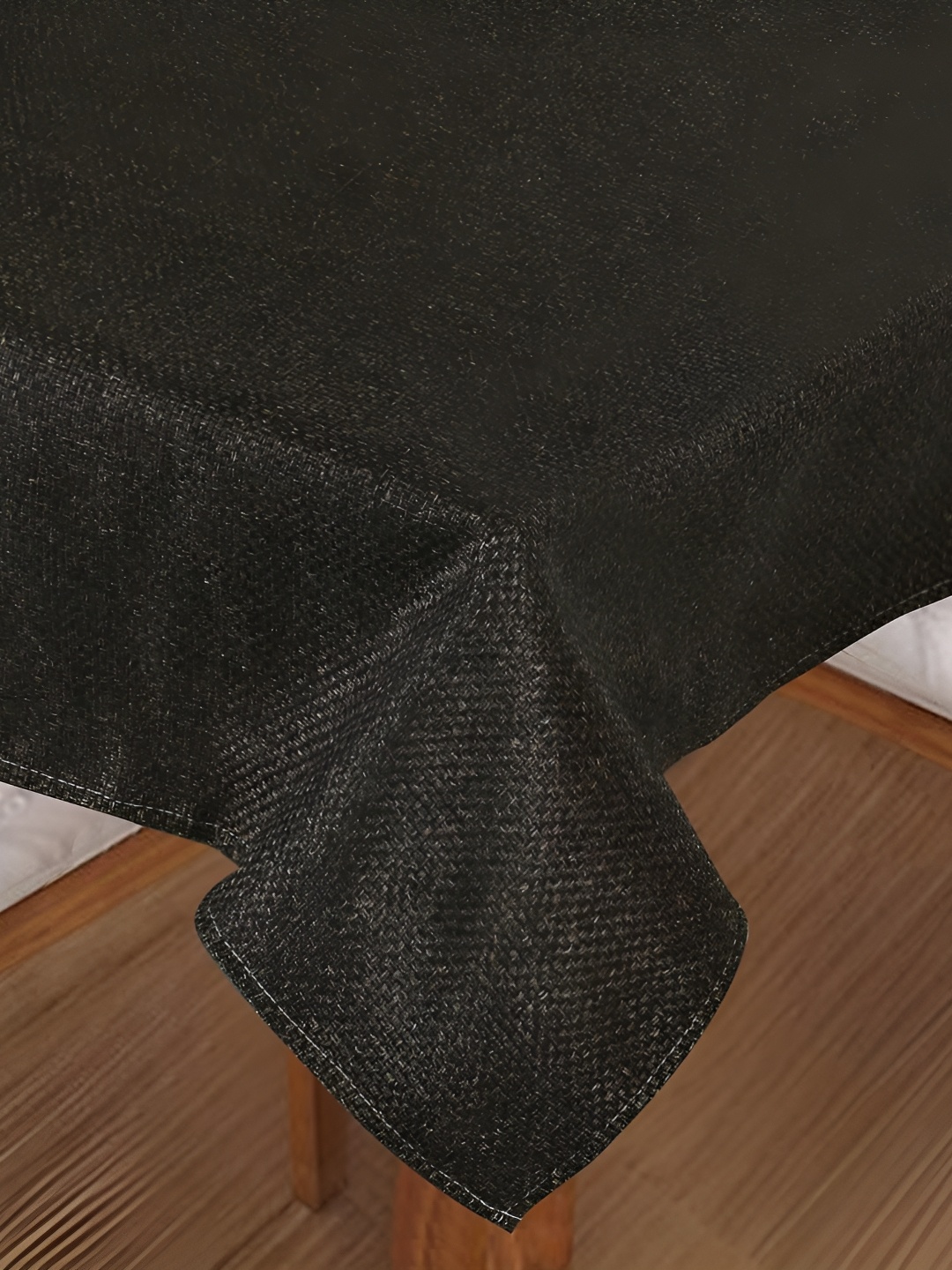 

Homerz Black Waterproof 6-Seater Table Cover