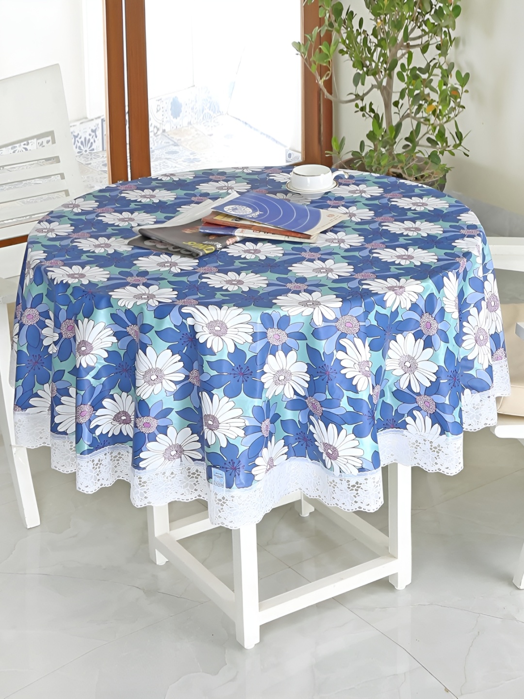 

Homerz Blue Floral Waterproof Plastic Round 4-Seater Table Cover