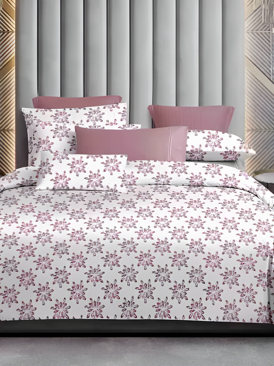 

Bedbathandbliss White Purple Floral 300 TC King Bedsheet With 2 Pillow Covers, Yellow