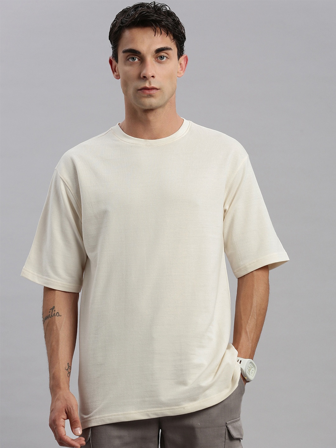 

MADSTO Men Pockets T-shirt, Beige