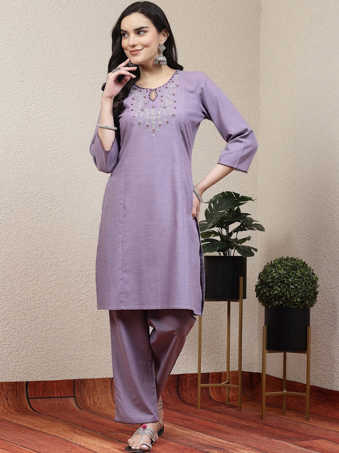 

Nayam By Lakshita Floral Yoke Design Regular Thread Work Kurta with Palazzos, Lavender