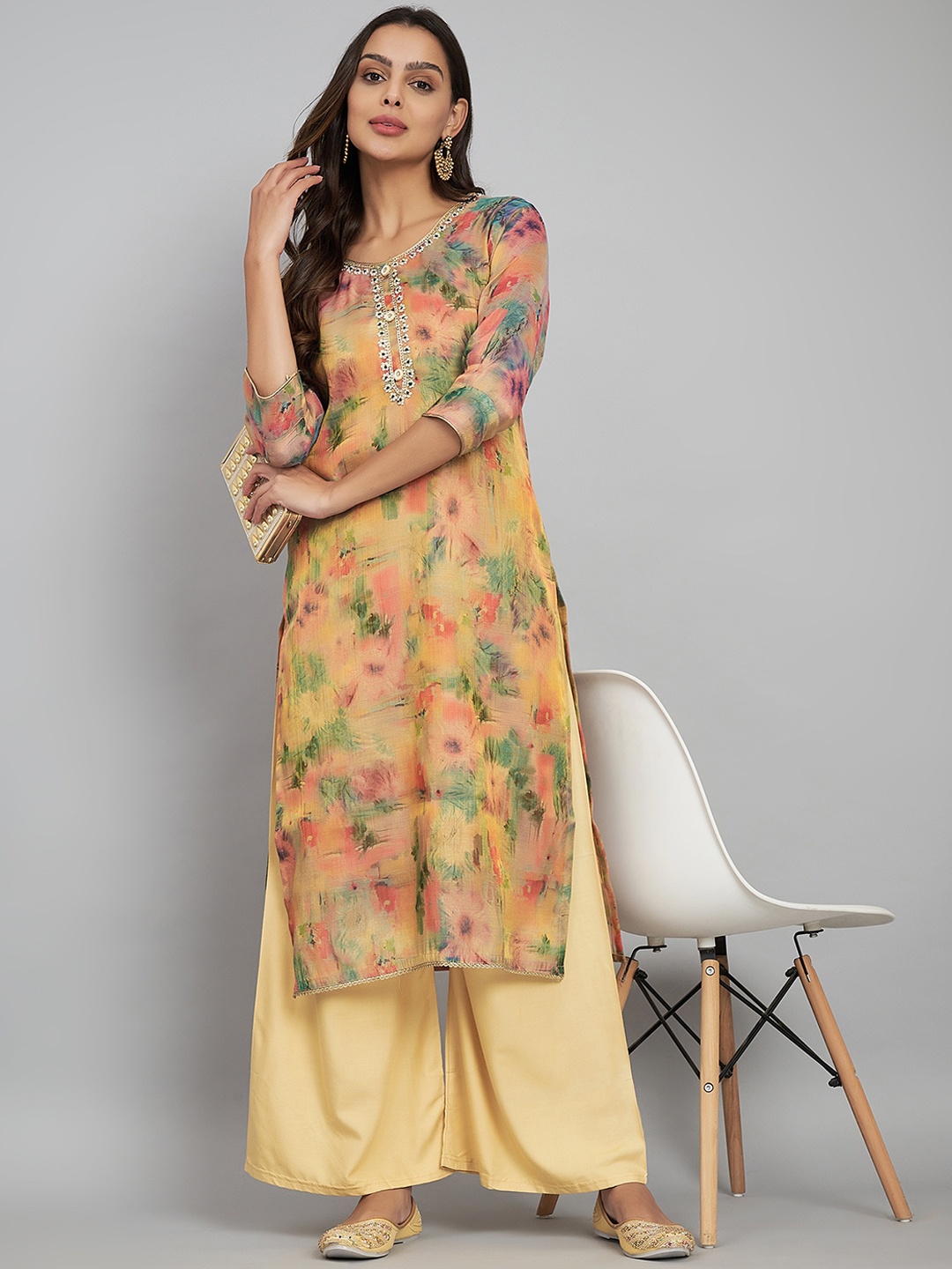

Label Khoj Floral Printed Round Neck Silk Straight Kurta, Yellow