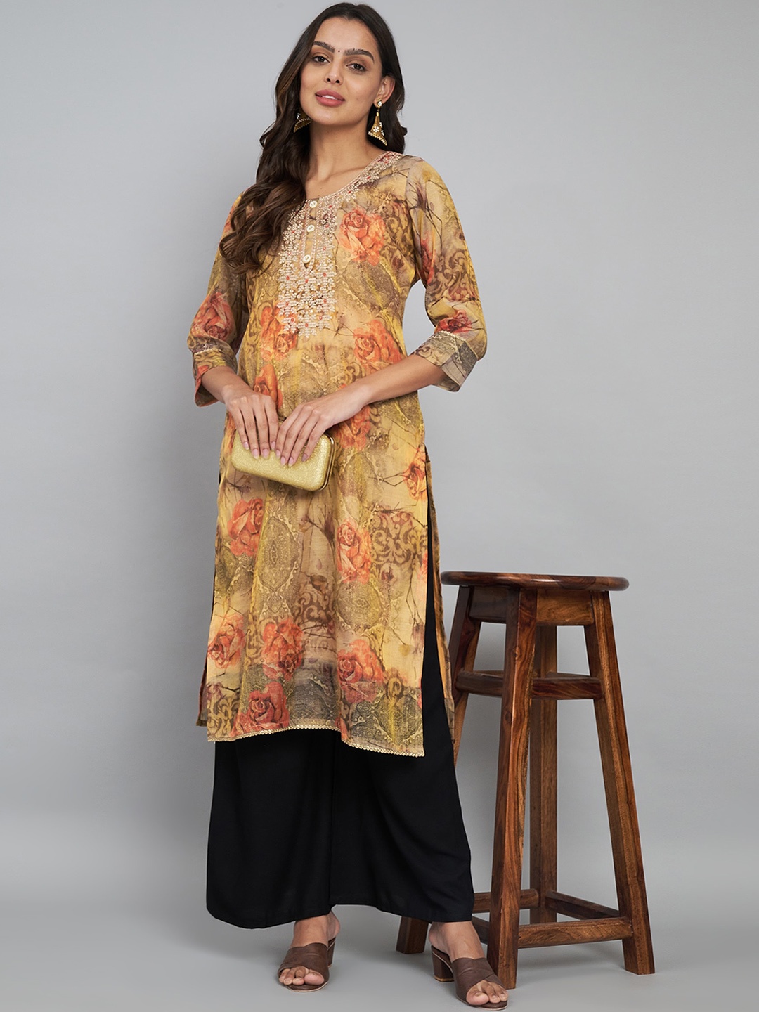 

Label Khoj Floral Printed Round Neck Silk Straight Kurta, Yellow