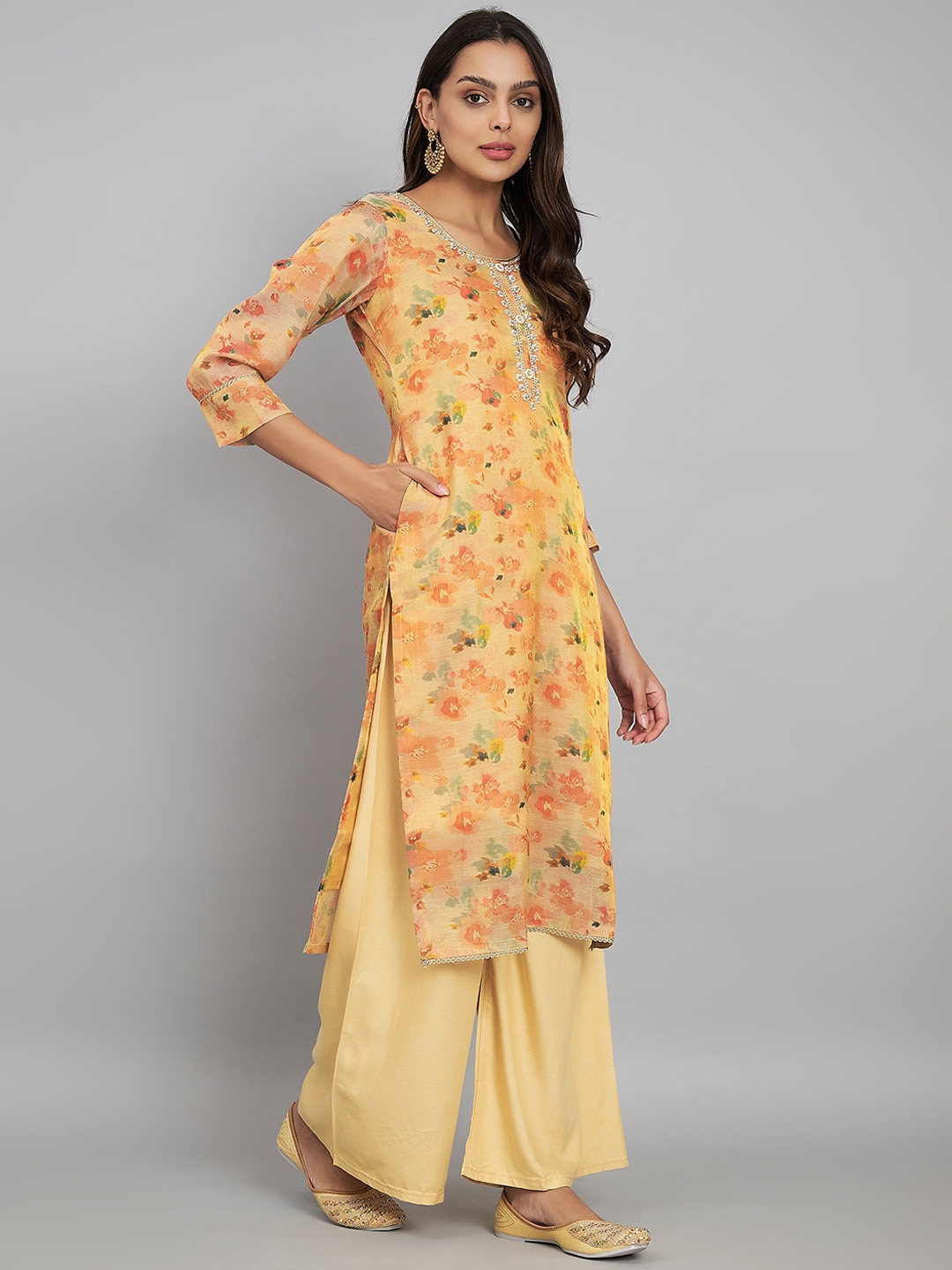 

Label Khoj Floral Printed Embroidered Yoke Design Straight Kurta, Mustard