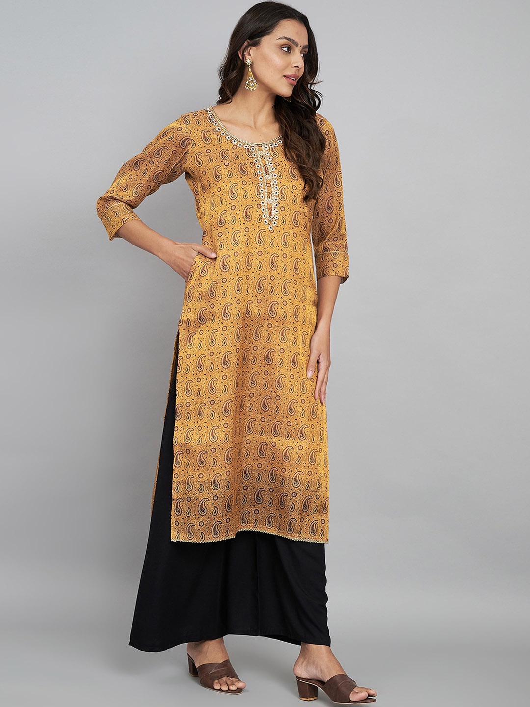 

Label Khoj Paisley Printed Embroidered Yoke Design Straight Kurta, Mustard