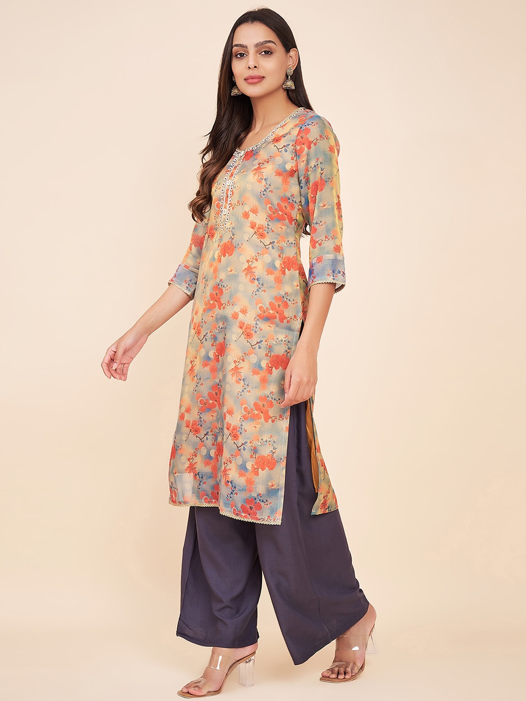 

Label Khoj Floral Printed Embroidered Yoke Design Straight Kurta, Beige