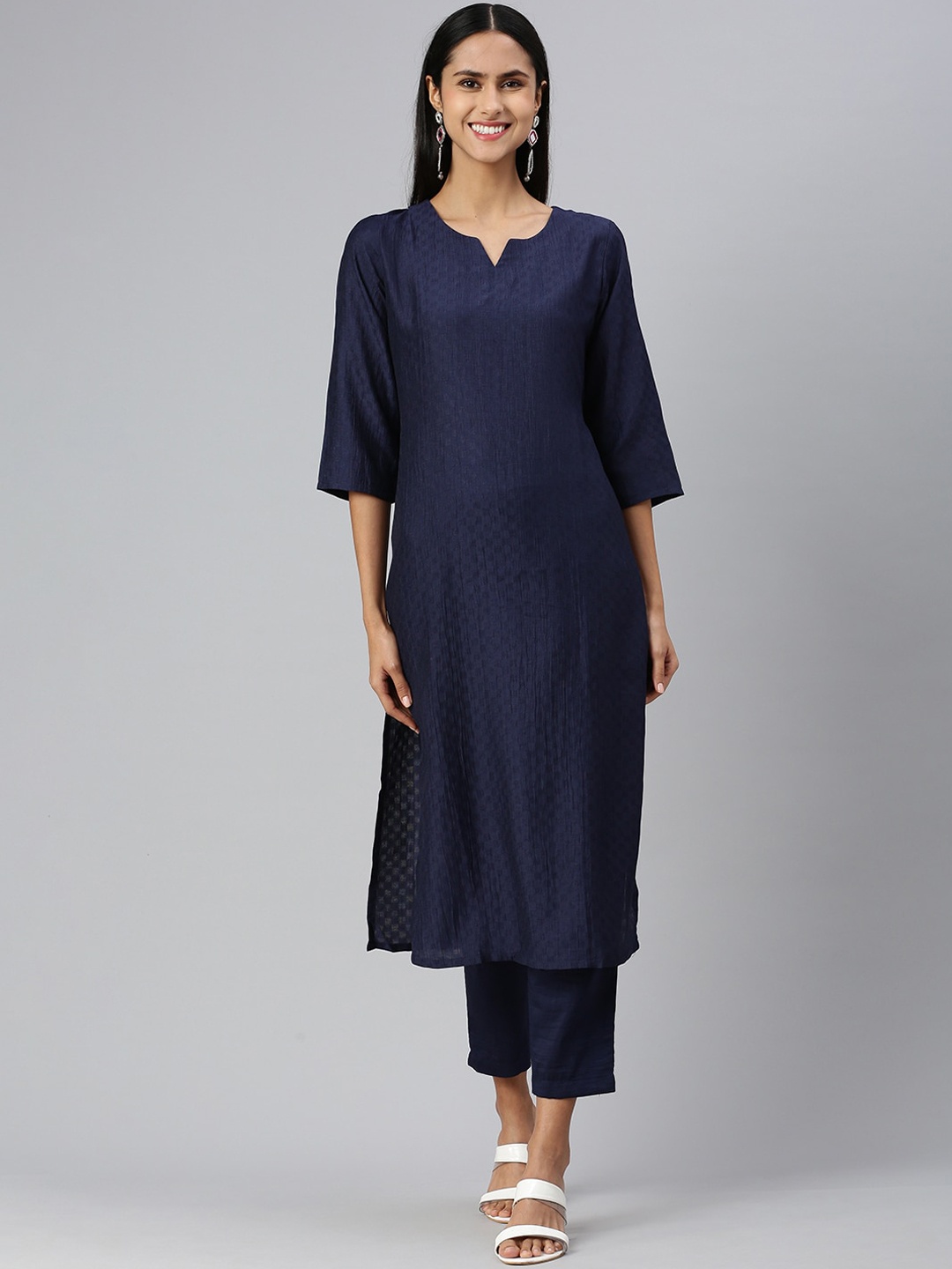 

Shaily Women Regular Kurta with Trousers, Navy blue