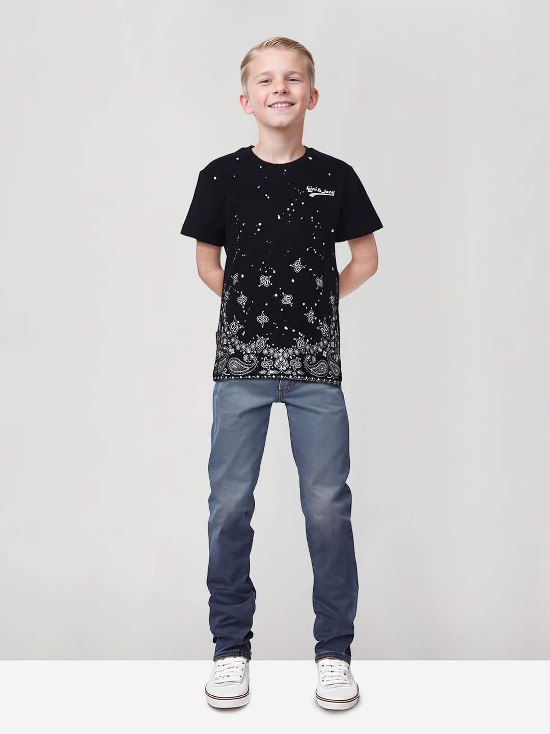 

Gini and Jony Boys Printed Applique T-shirt, Black