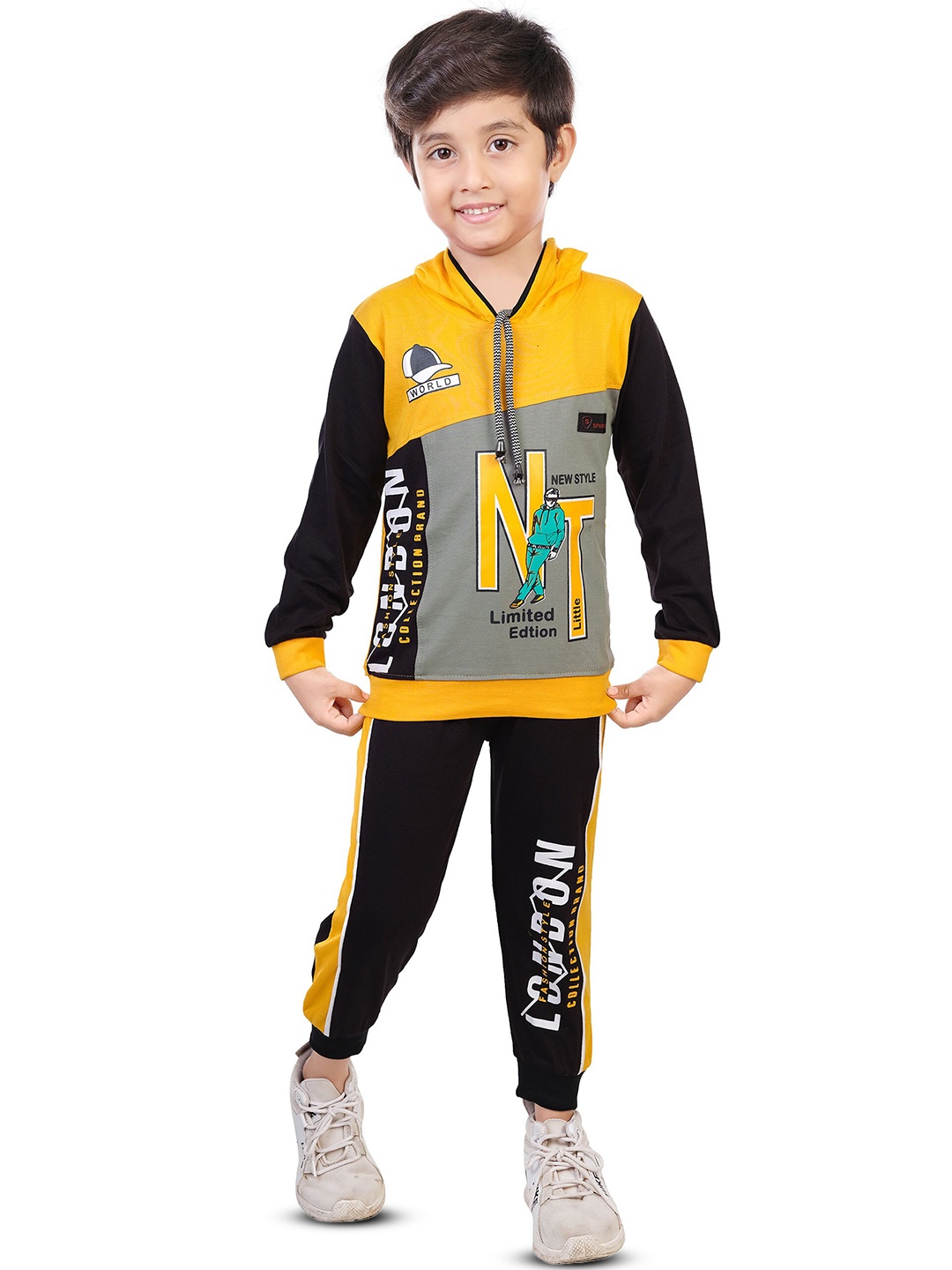 

BAESD Boys Printed T-shirt with Pyjamas, Yellow