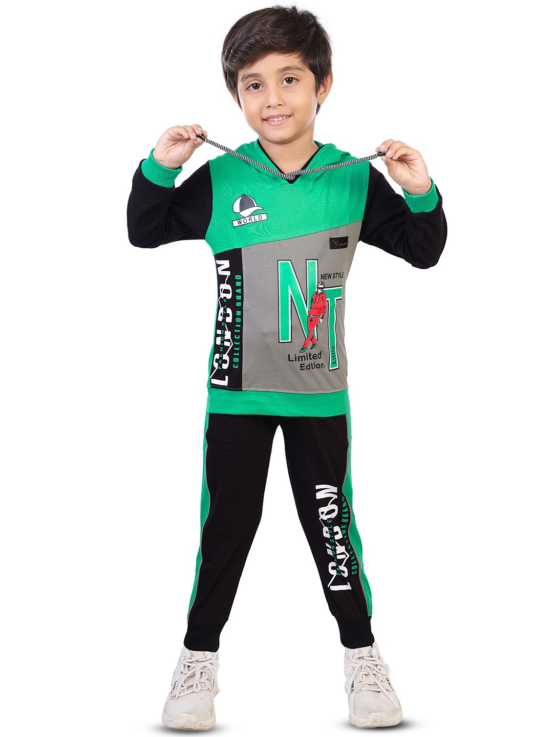 

BAESD Boys Printed T-shirt with Pyjamas, Green