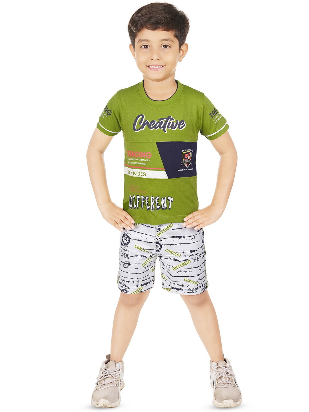 

BAESD Boys Printed T-shirt with Shorts, Green