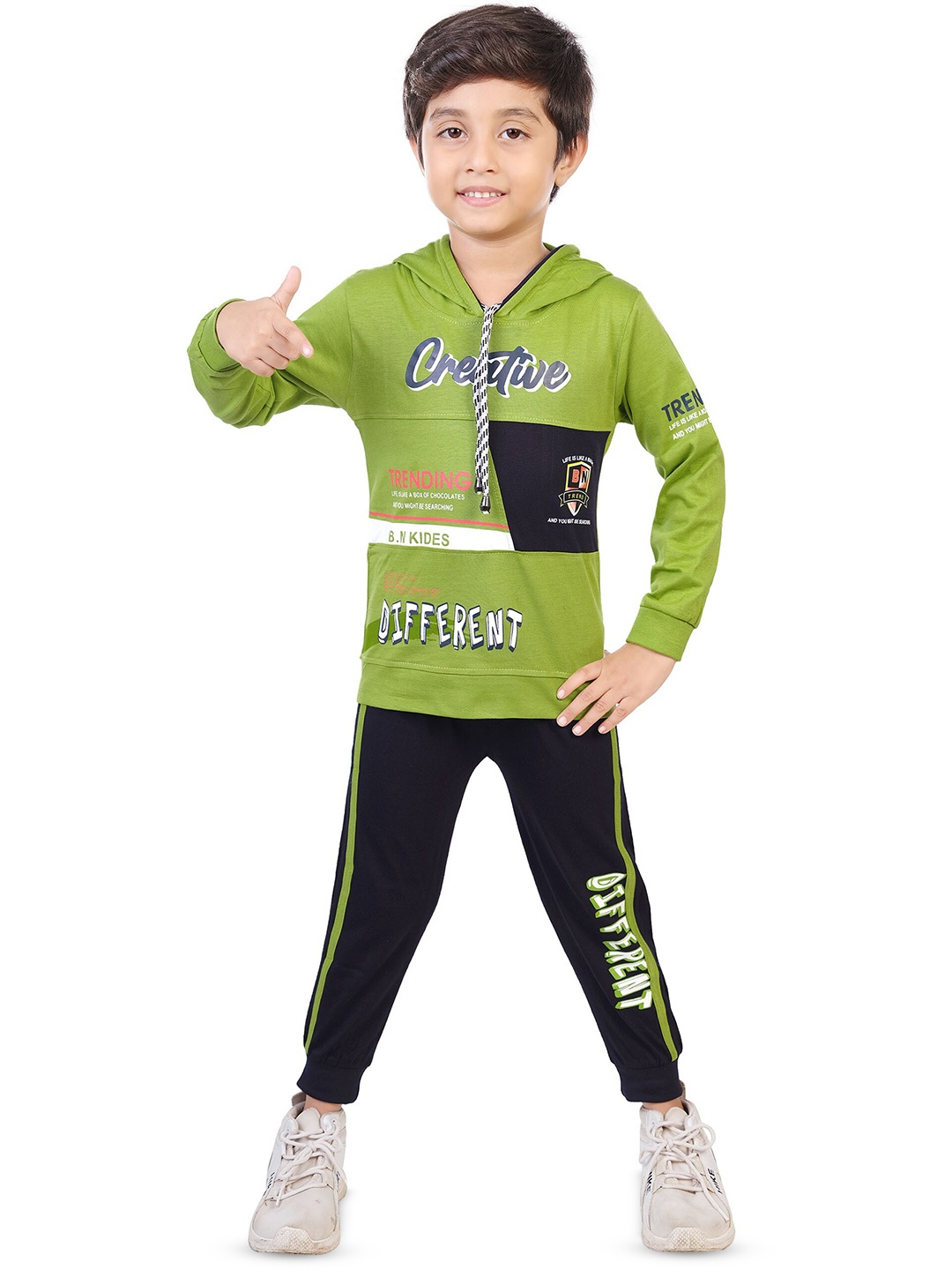 

BAESD Boys Printed T-shirt with Pyjamas, Green