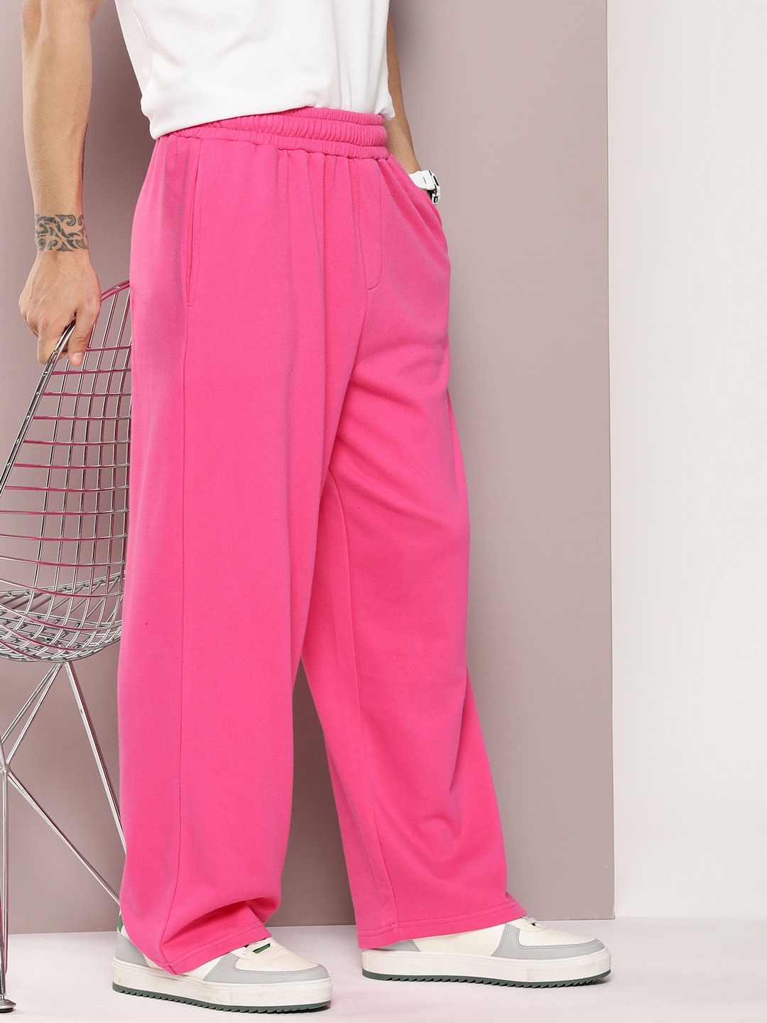 

DILLINGER Men Super Soft Cotton Extra Baggy Korean Pant, Pink