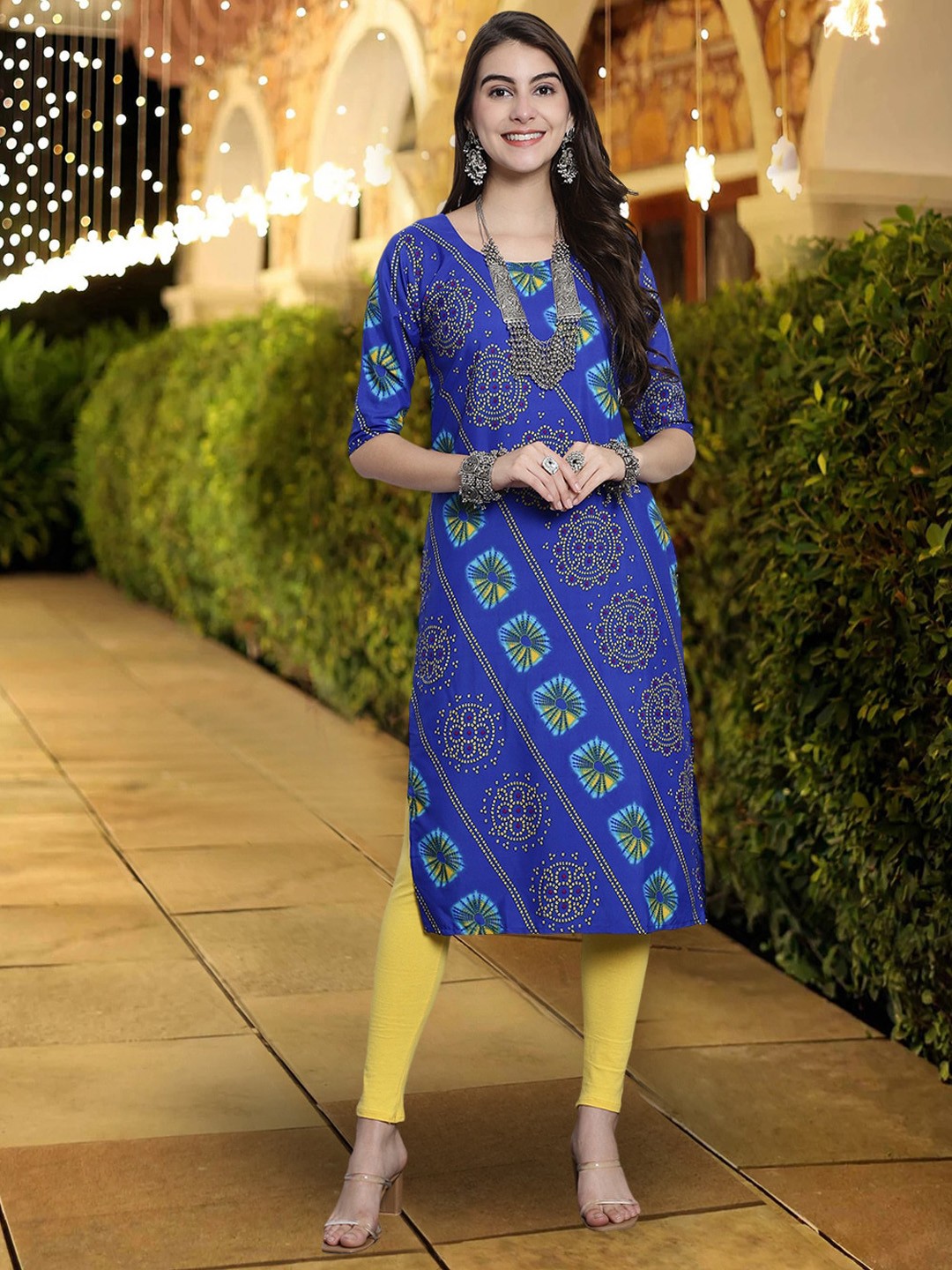 

7Threads Ethnic Motifs Printed Crepe Kurta, Blue