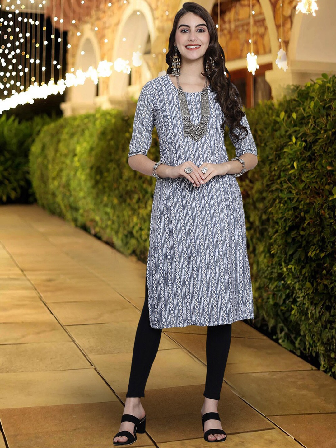 

7Threads Geometric Printed Kurta, Blue