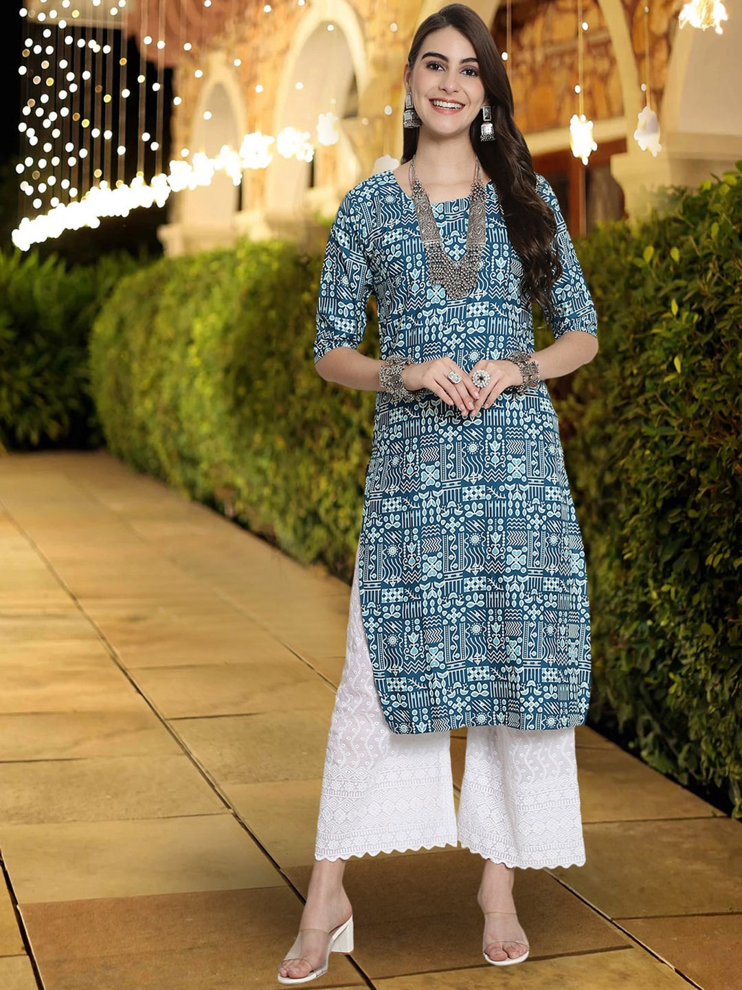 

7Threads Geometric Printed Straight Kurta, Blue