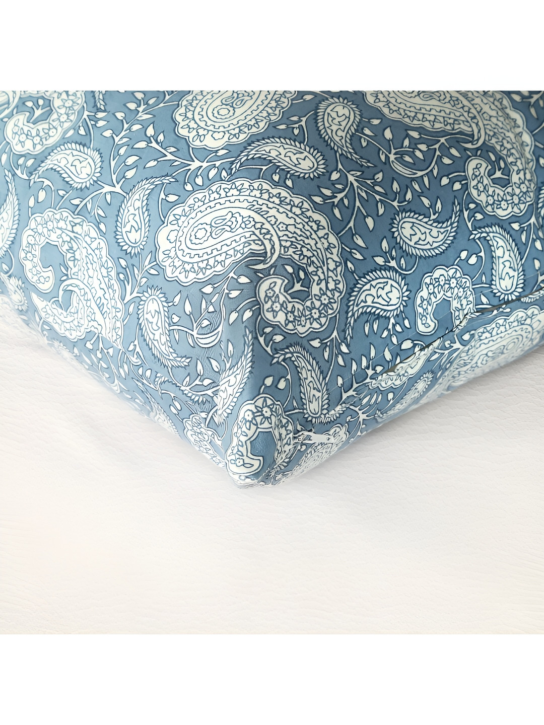 

INDHOME LIFE Turquoise Blue & White Set of 5 Ethnic Motifs Square Cushion Covers