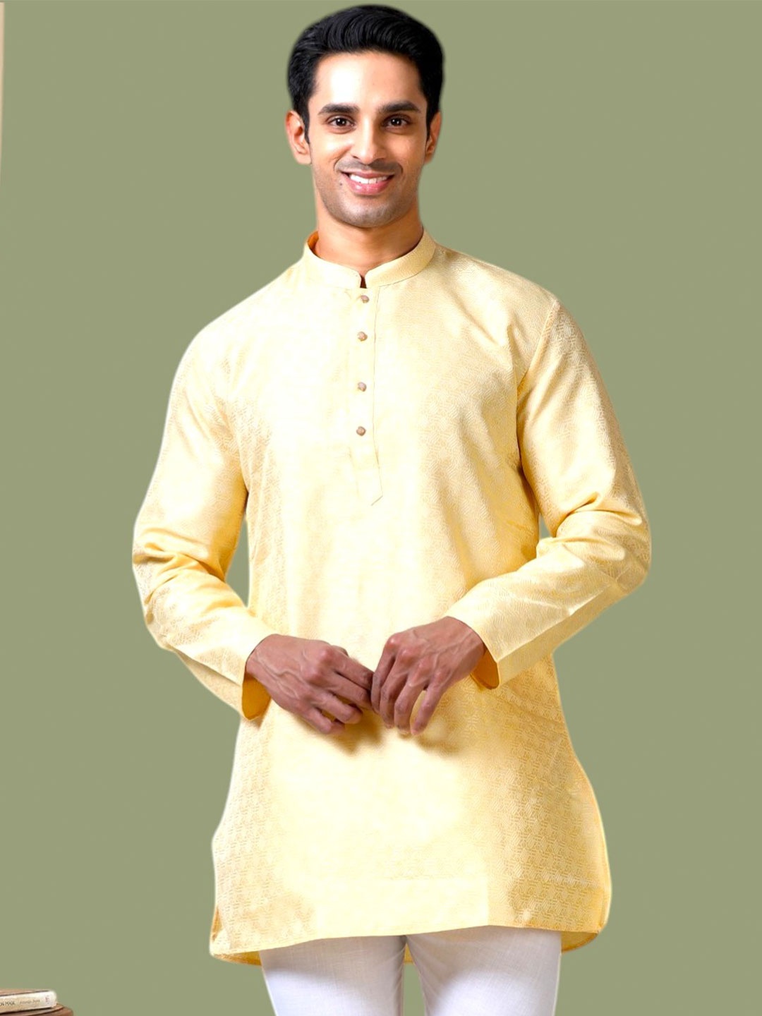 

TATTVA Woven Design Mandarin Collar Straight Kurta, Gold