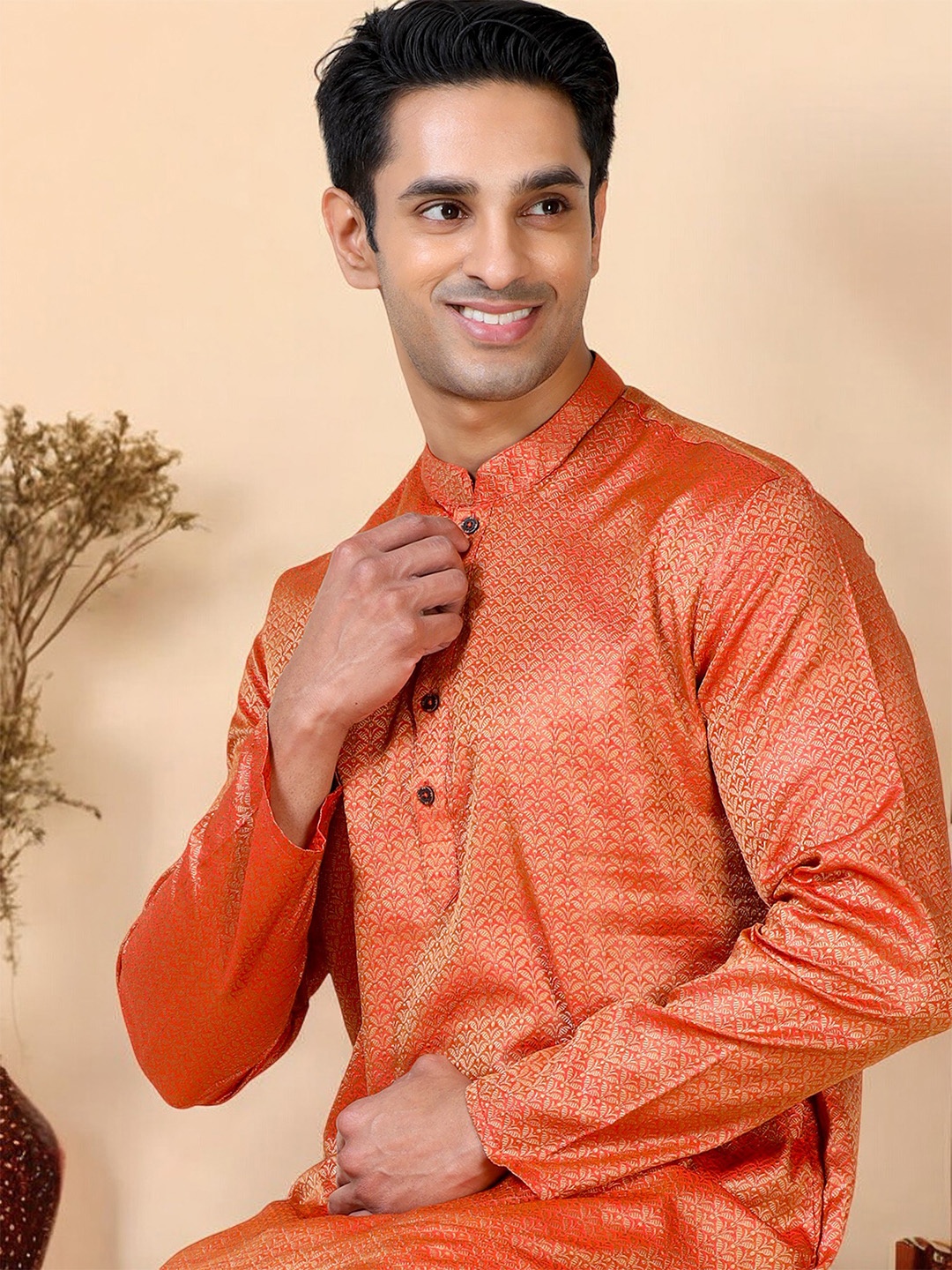 

TATTVA Ethnic Motifs Woven Design Mandarin Collar Zari Straight Short Kurta, Orange