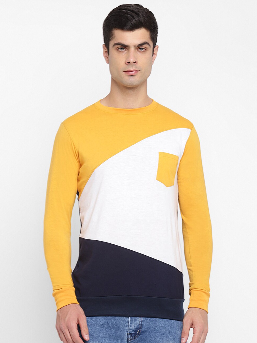 

Bukkl Men Colourblocked Pockets Slim Fit T-shirt, Yellow