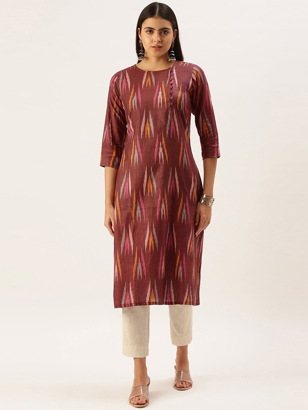 

Saanjh Maroon Ikat Printed Round Neck Straight Kurta