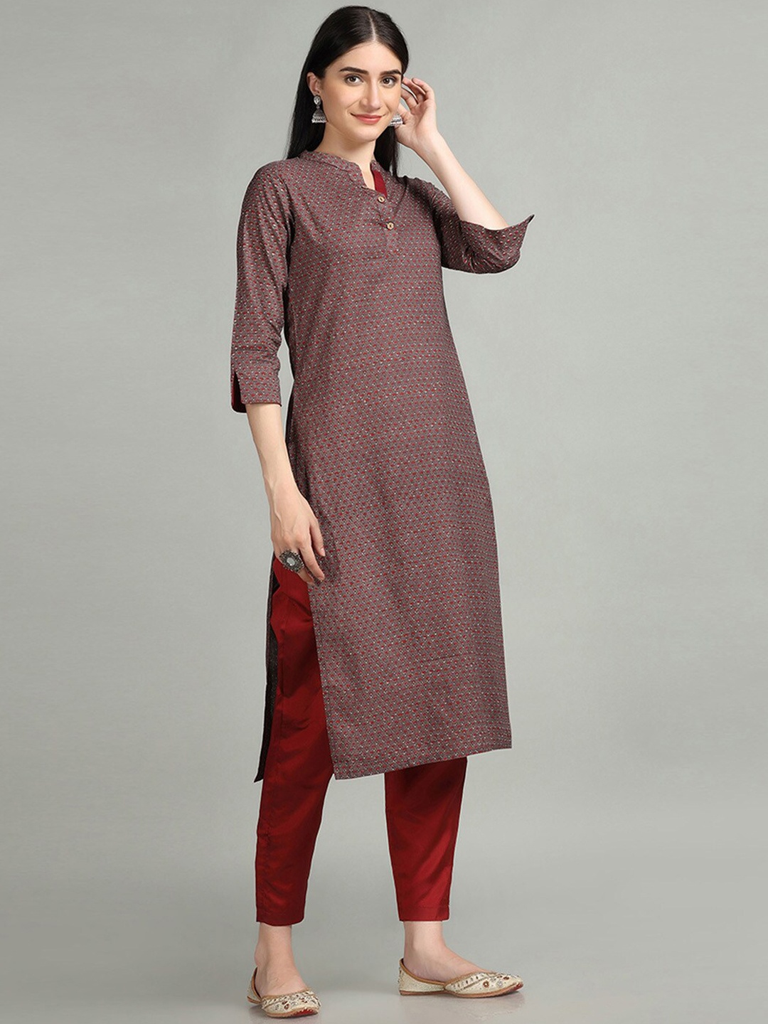 

Saanjh Floral Printed Mandarin Collar Straight Kurta, Grey