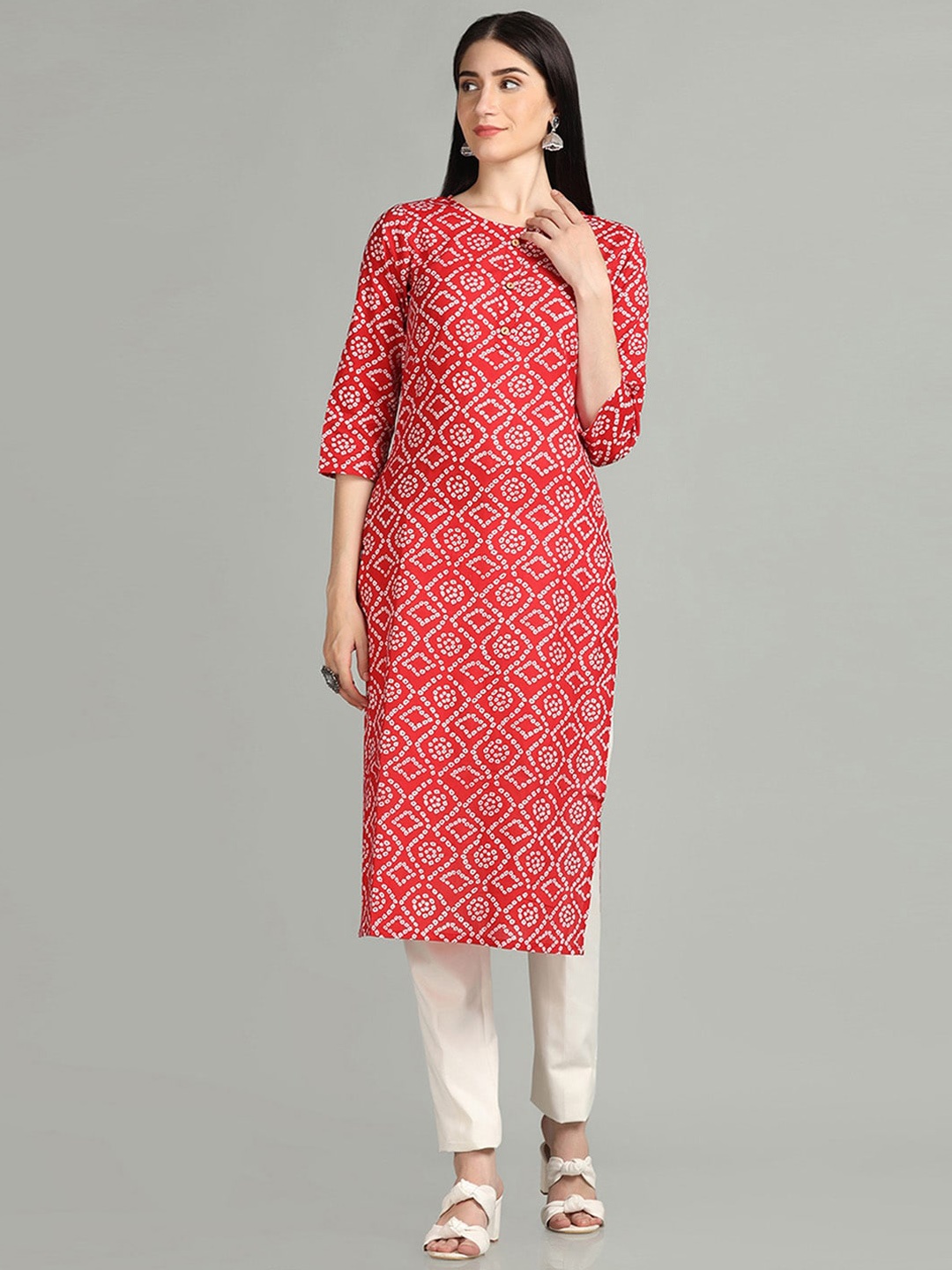 

Saanjh Geometric Printed Round Neck Indie Prints Straight Kurta, Red