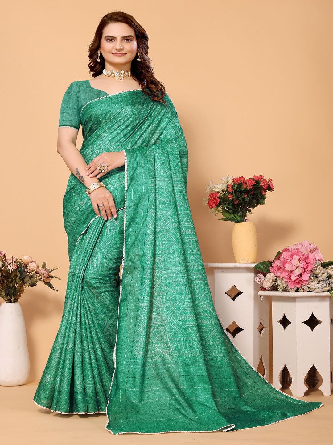 

ARYZE Silk Blend Saree, Green