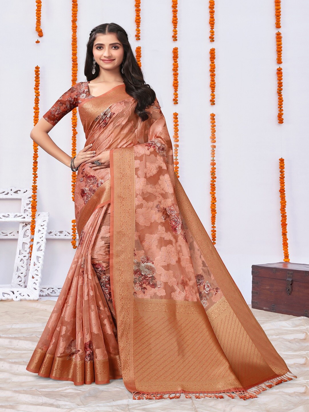 

ARYZE Floral Zari Silk Blend Saree, Orange