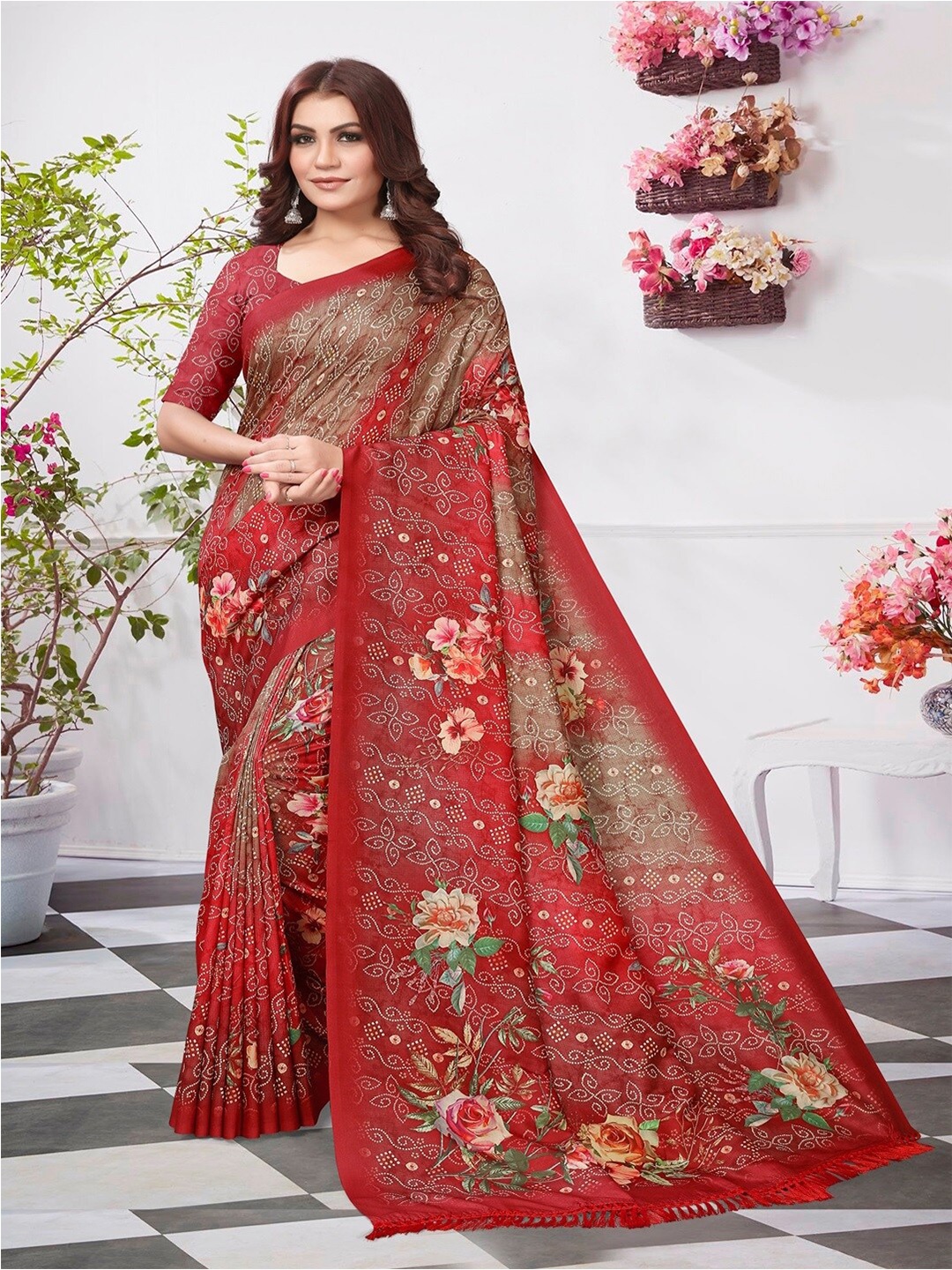 

ARYZE Floral Silk Blend Saree, Red