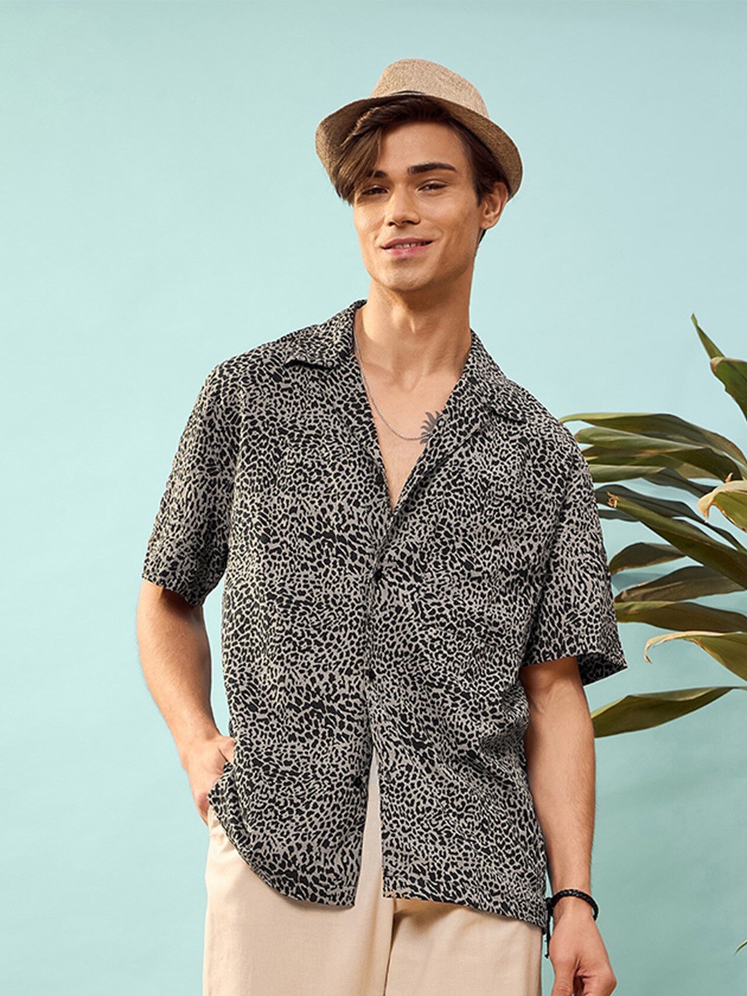 

MASCLN SASSAFRAS Unisex Brown Relaxed Animal Printed Casual Shirt, Black