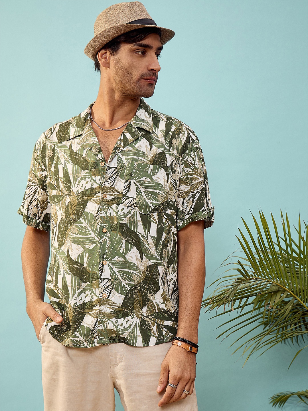 

MASCLN SASSAFRAS Men Relaxed Floral Opaque Printed Casual Shirt, Olive