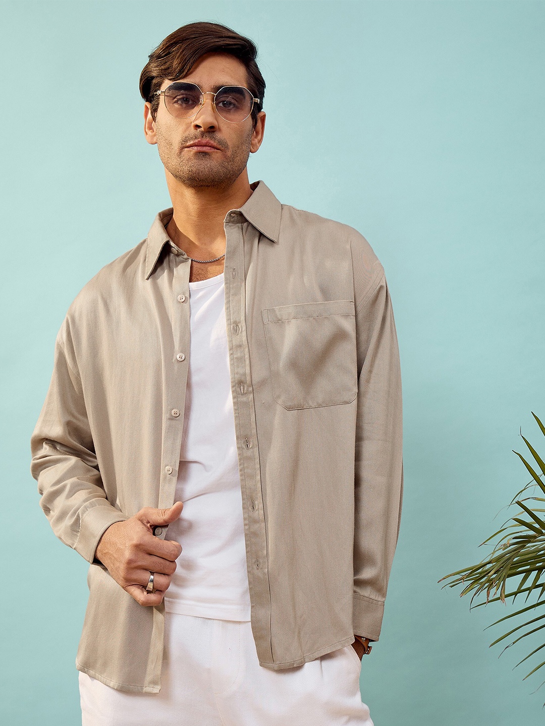 

MASCLN SASSAFRAS Beige Relaxed Spread Collar Oversized Casual Shirt
